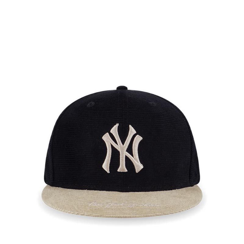 950 CORDUROY NEYYAN Men's Caps - Black