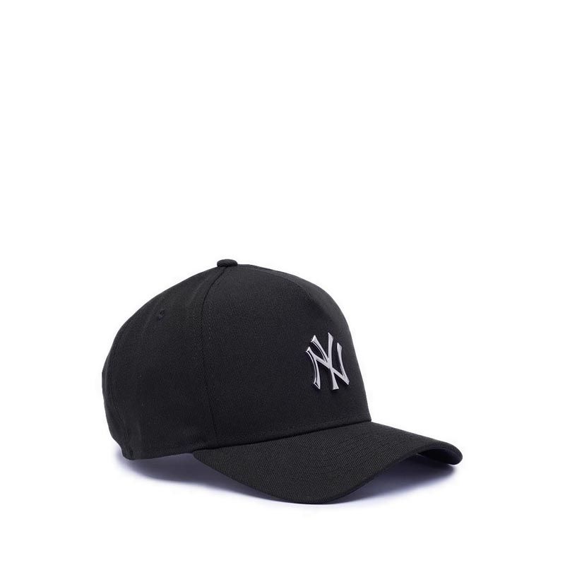 940KF Metal Badge Neyyan Unisex Caps - Black