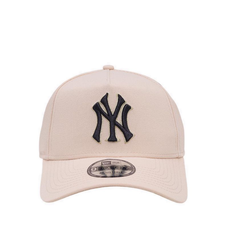 9FORTY A-Frame Snapback Foil Print New York Yankees Men's Caps - Oat Milk