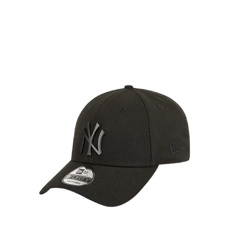 940 New York Yankees Metal Logo 71 CN Men's Cap - Black